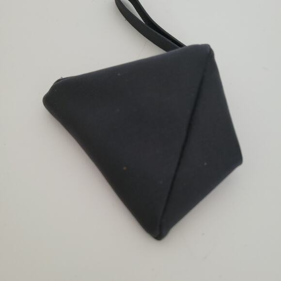 Givenchy Parfums Wallets Black Triangle Coin Key Mini Bag Logo Small Fair - Picture 6 of 8